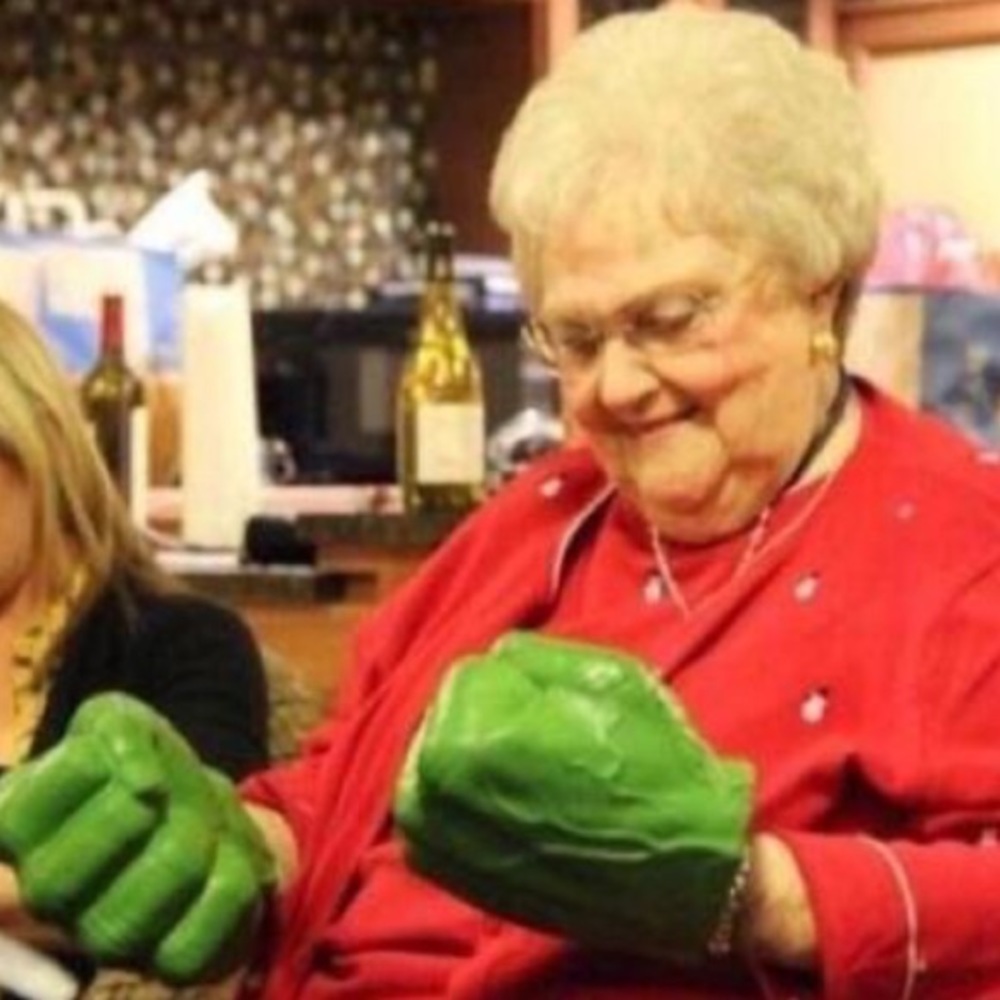 Meet your Posher, Troy